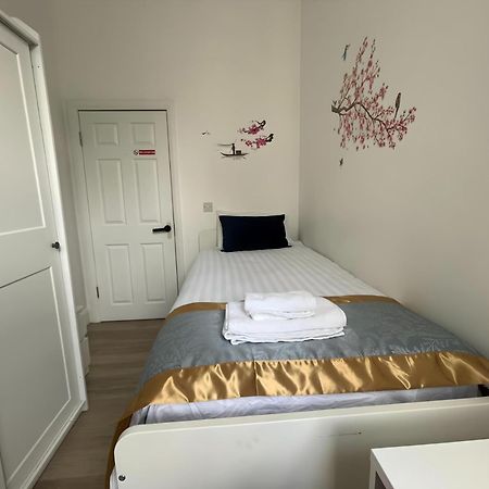 Cork City En-Suite Single Room エクステリア 写真